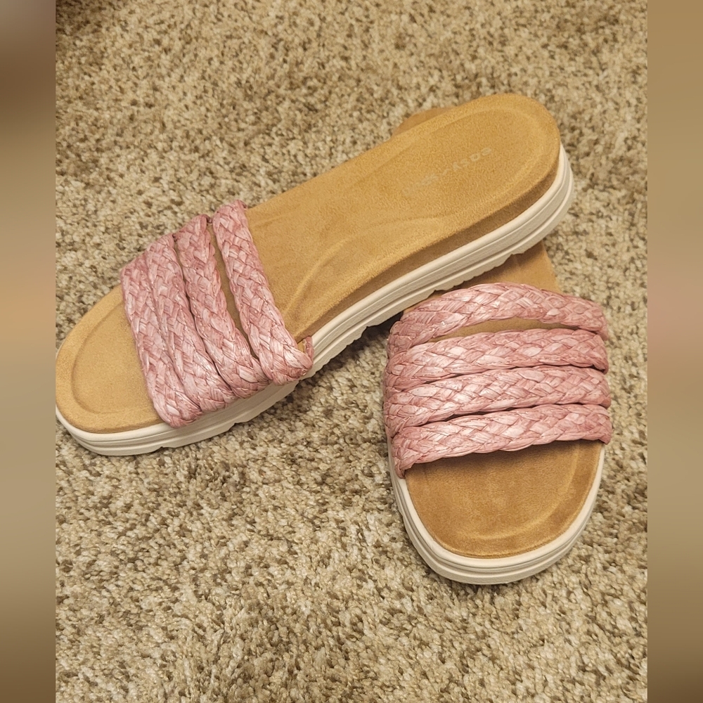 BUNDLE - Easy Spirit - Stylish Pink Braided Slide Sandals